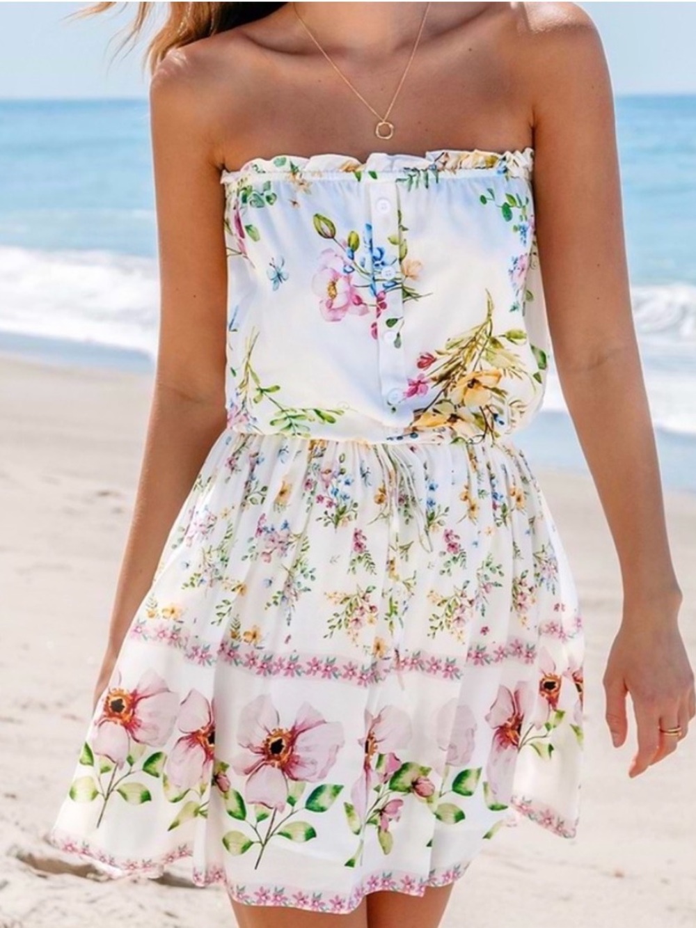 🆕 Cupshe strapless white floral print strapless mini dress with pockets